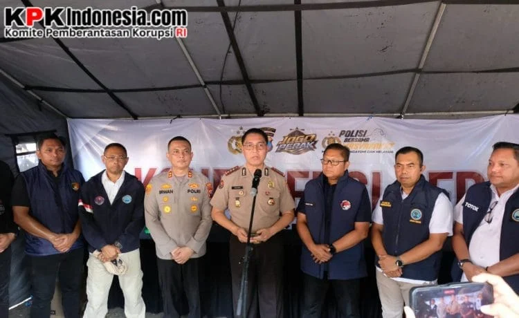 Polda Jatim dan Tim Gabungan Lakukan Penindakan dan Penegakan Hukum Narkoba di Jalan Kunti Surabaya