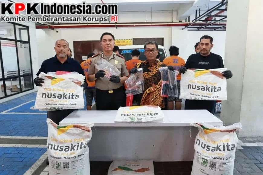 Polda Jatim Ungkap Dugaan Penipuan dan Penggelapan 185 Ton Gula, 11 Tersangka Diamankan