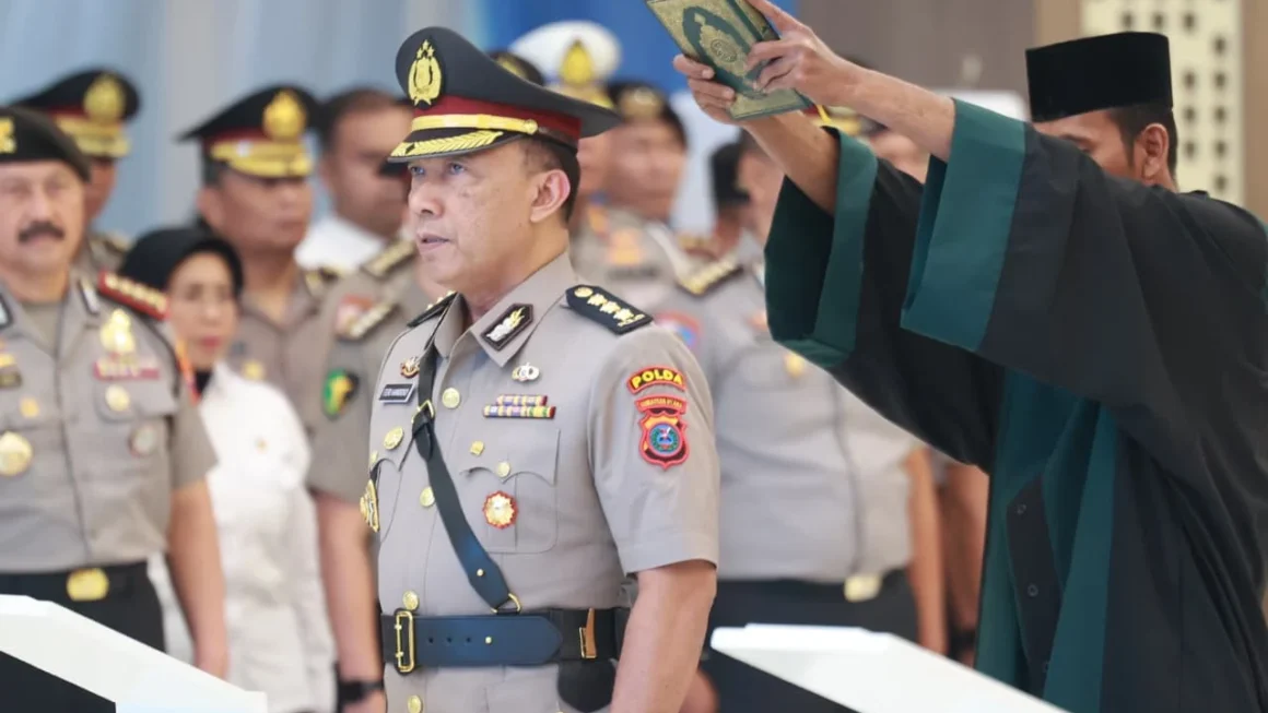 Kapolda Jatim Lantik Wakapolda Baru dan Pimpin Sertijab Sejumlah Kapolres Jajaran